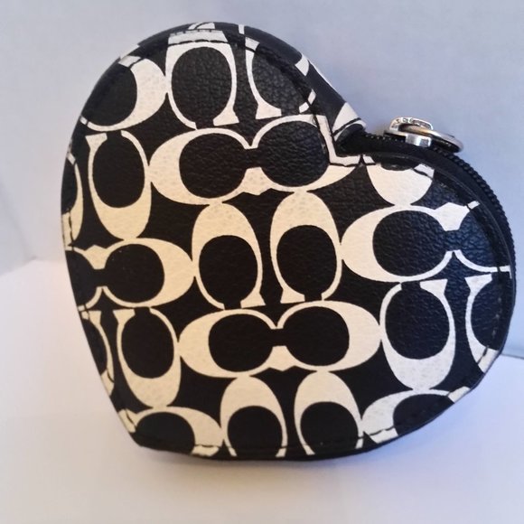 Coach Handbags - Coach Signature Heart Coin Purse